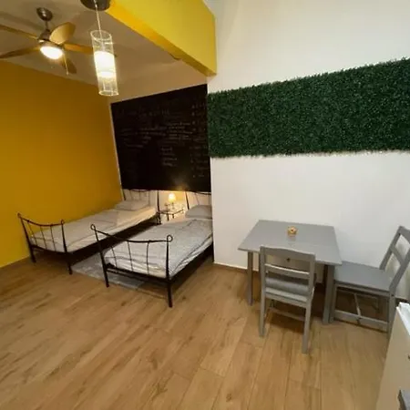 Downtown-room Appartamento Zagabria